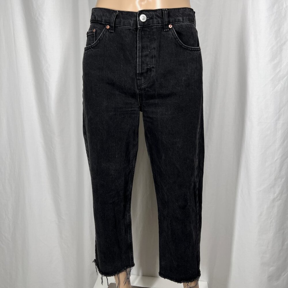 Urban Outfitters BDG Womens 32WX32L Black Pax Straight Leg Raw Hem Cropped Jeans